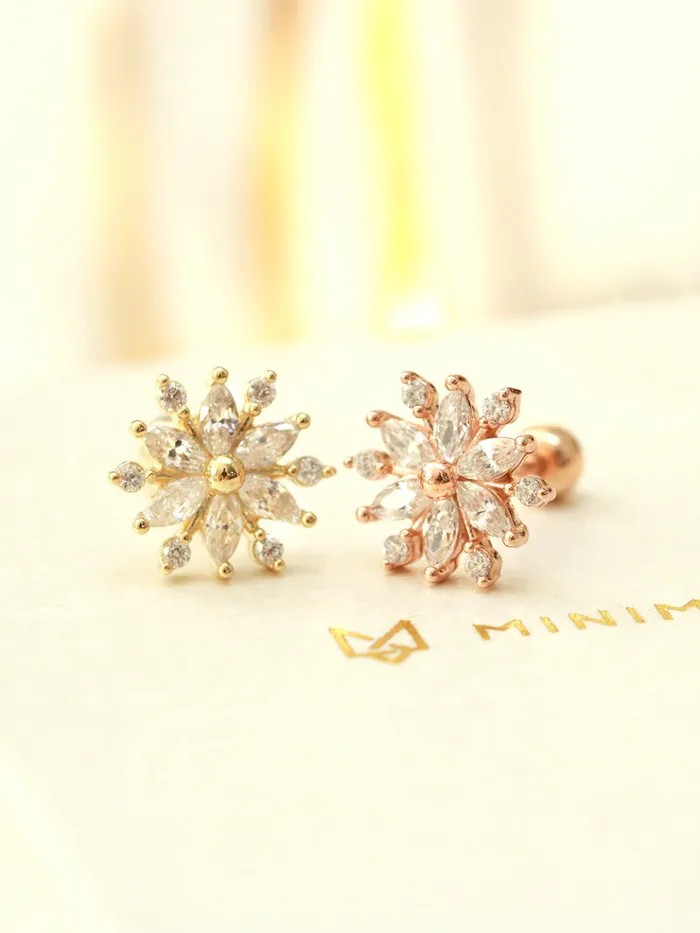 Earrings MinimalBijoux 14K Gold Crystal Snow Cubic Cartilage Earring 20G
