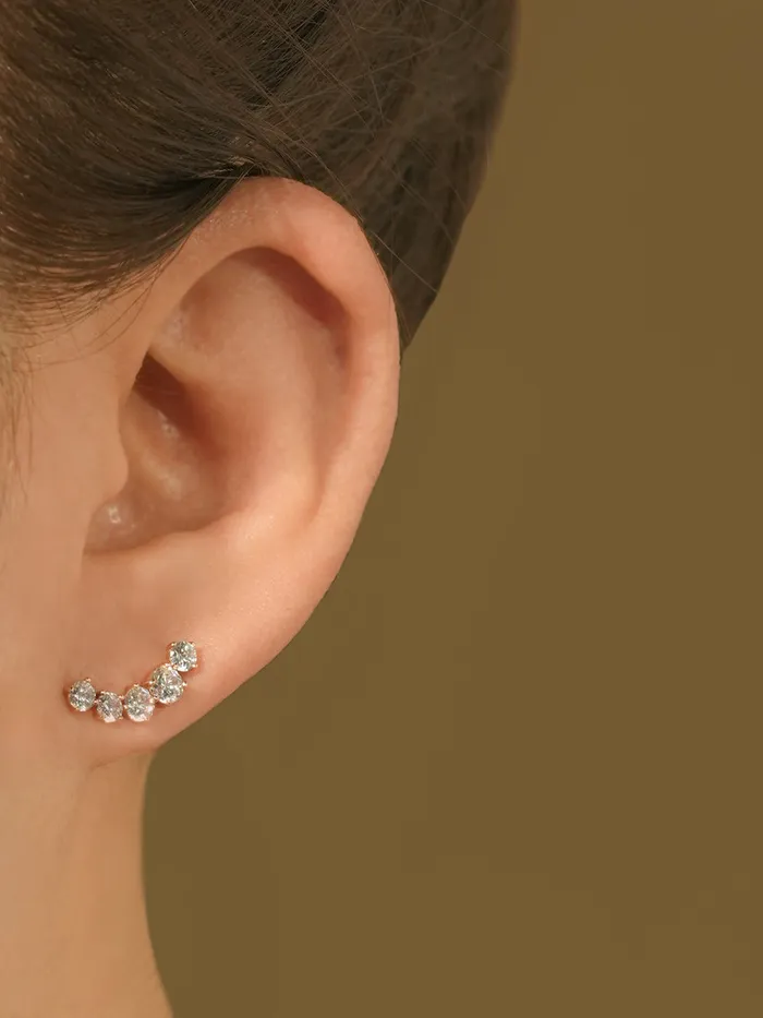MinimalBijoux Earrings 14K Gold Space Cubic Curve Cartilage Earring 20G18G16G